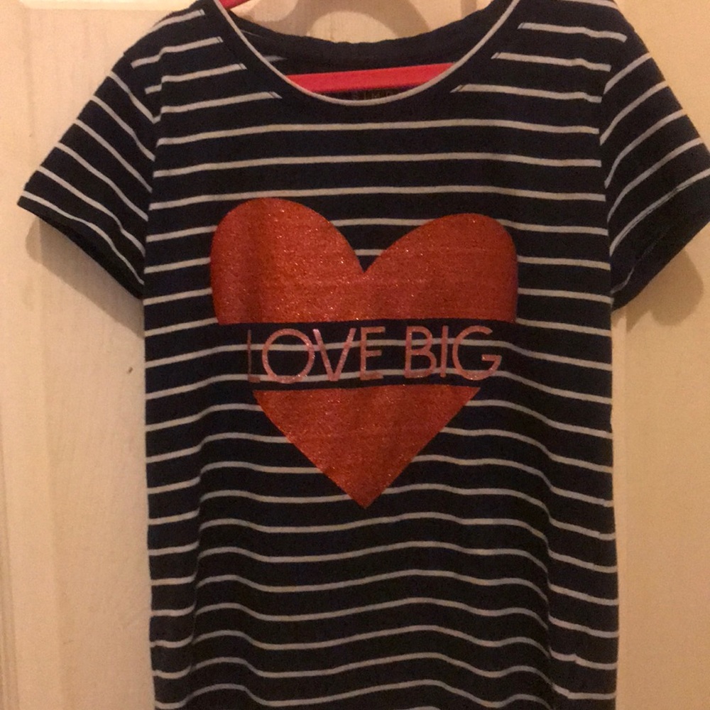 kids tee shirt